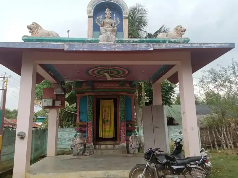 Arulmigu Kamatchiamman Temple, Kaanjikudikadu, Kanjikudikadu - 614018 அருள்மிகு காமாட்சியம்மன் திருக்கோயில், காஞ்சிக்குடிக்காடு, காஞ்சிக்குடிக்காடு - 614018, Thiruvarur - Ancient Temple Architecture and History Image 2