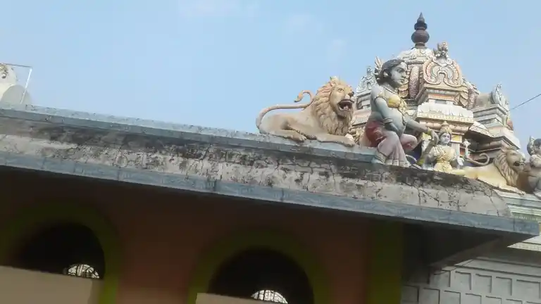 Arulmigu Kamatchiamman Temple, Kanakkampalayam - 638505 Temple