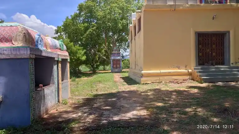 Arulmigu Kamatchiamman Temple, Karukkattampatti - 625532 அருள்மிகு காமாட்சியம்மன் திருக்கோயில், Karukkattampatti - 625532, Madurai - Ancient Temple Architecture and History Image 2