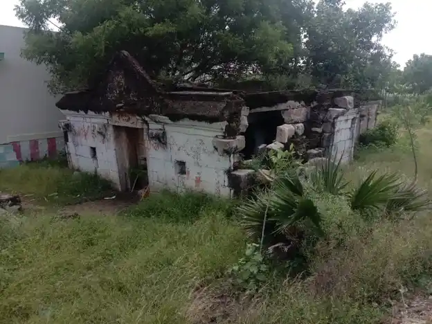 Arulmigu Kamatchiamman Temple, Kookalancheri - 625706 Arulmigu Kamatchiamman Temple, Kookalancheri - 625706, Madurai - Ancient Temple Architecture and History Image 10