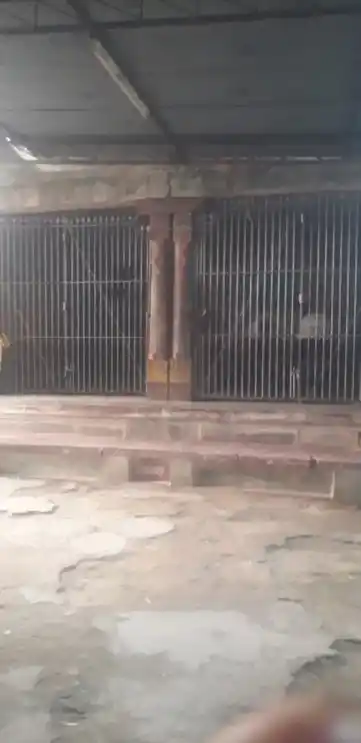 Arulmigu Kamatchiamman Temple, Sembonkudi - 609811 அருள்மிகு காமாட்சியம்மன் திருக்கோயில், Sembonkudi - 609811, Mayiladuthurai - Ancient Temple Architecture and History Image 2