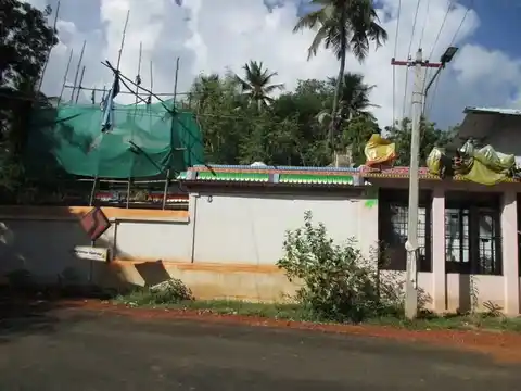 Arulmigu Kamatchiamman Temple, Sithanvalur - 612701 அருள்மிகு காமாட்சியம்மன் திருக்கோயில், Sithanvalur - 612701, Thiruvarur - Ancient Temple Architecture and History Image 3