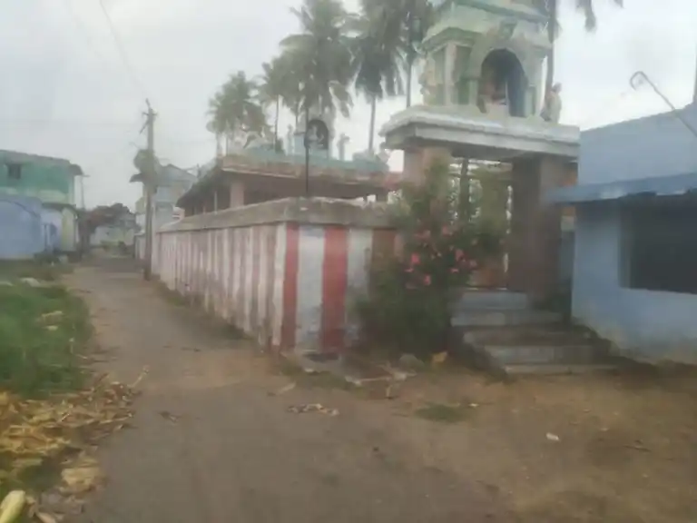 Arulmigu Kamatchiamman Temple, Sithuvarpatty - 624801 அருள்மிகு காமாட்சியம்மன் திருக்கோயில், Sithuvarpatty - 624801, Dindigul - Ancient Temple Architecture and History Image 2