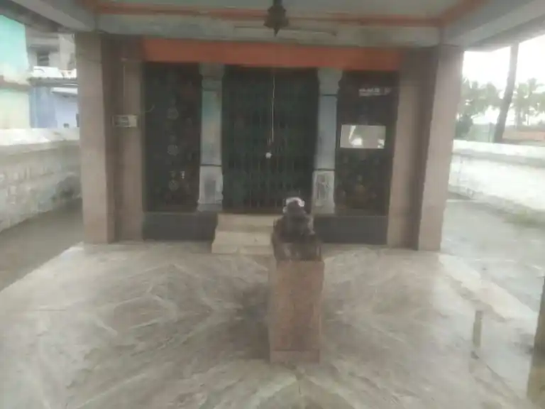 Arulmigu Kamatchiamman Temple, Sithuvarpatty - 624801 அருள்மிகு காமாட்சியம்மன் திருக்கோயில், Sithuvarpatty - 624801, Dindigul - Ancient Temple Architecture and History Image 4