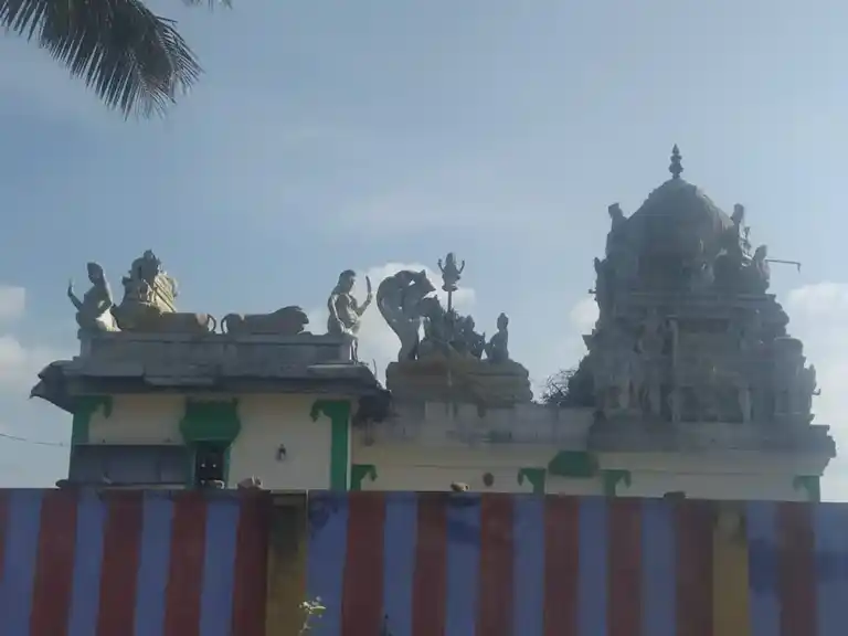 Arulmigu Kamatchiamman Temple, Utthapuram - 625535 காமாட்சியம்மன் திருக்கோயில், Utthapuram - 625535, Madurai - Ancient Temple Architecture and History Image 2