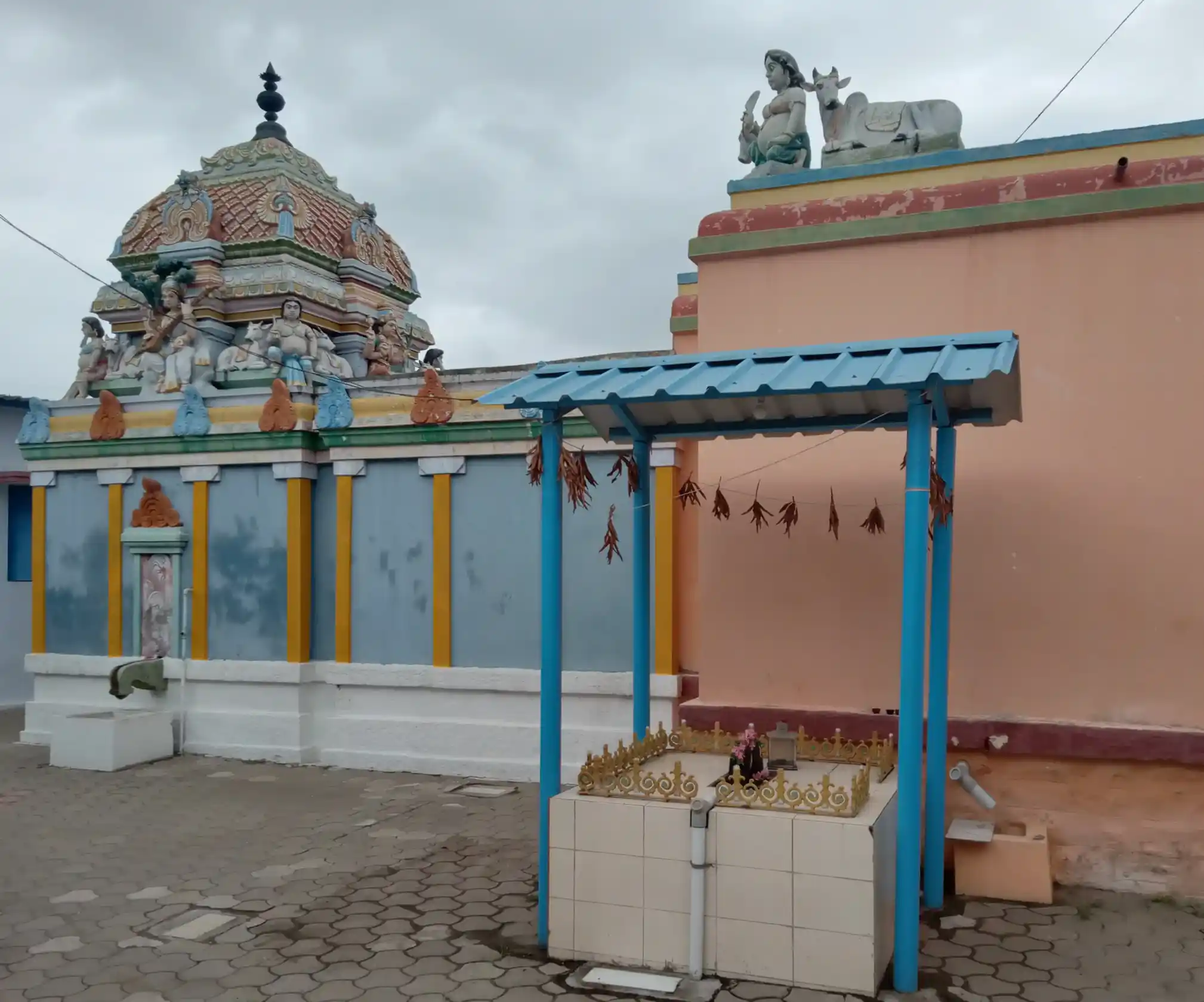 Arulmigu Kamatchiamman Temple, Vilankurichy - 641029 Temple
