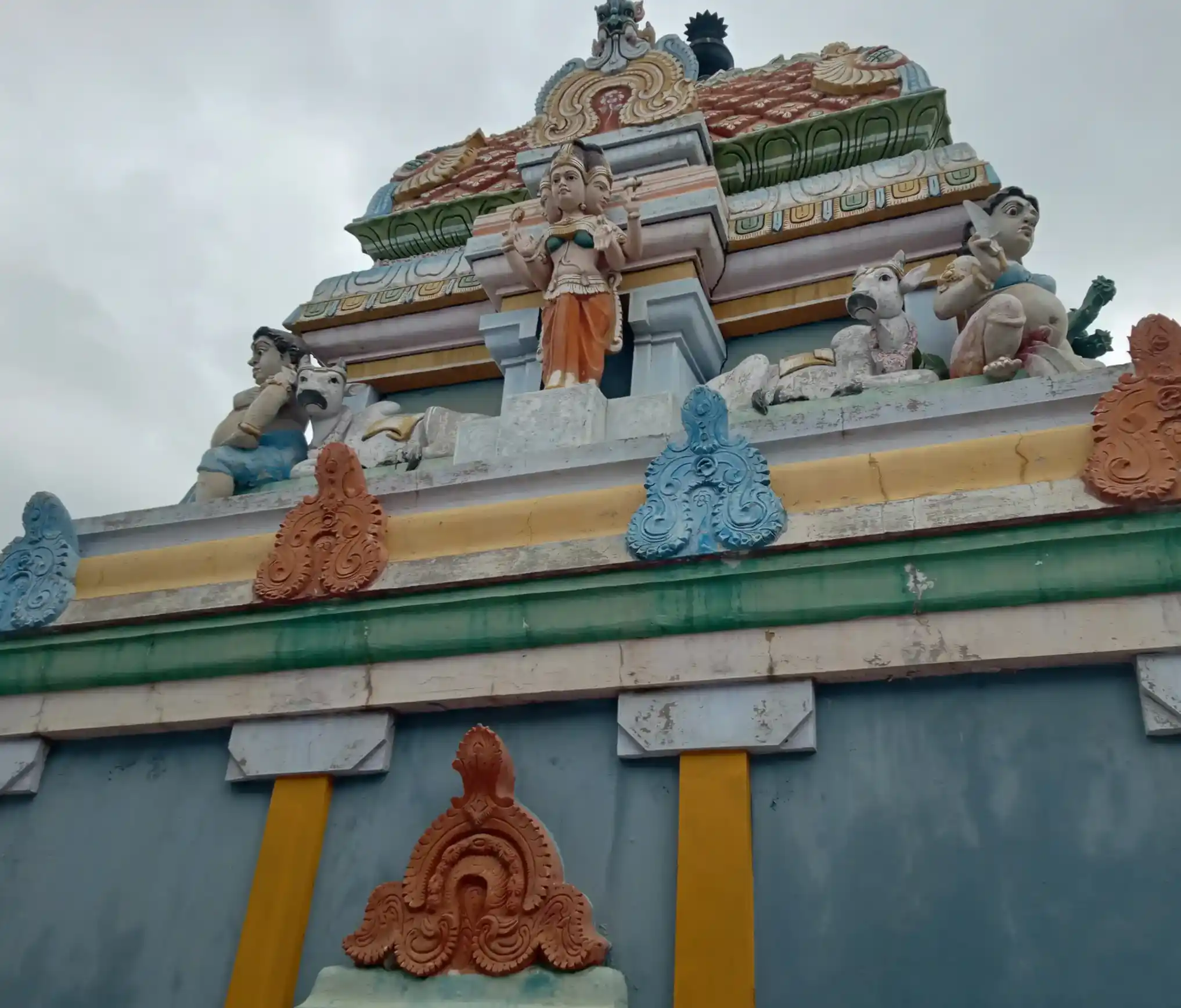 Arulmigu Kamatchiamman Temple, Vilankurichy - 641029 Arulmigu Kamatchiamman Temple,  - 641029, Coimbatore - Ancient Temple Architecture and History Image 3