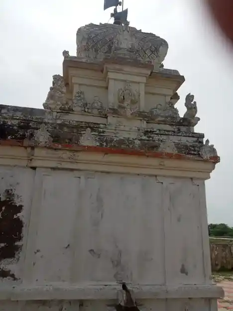 Arulmigu Kamatchiyamman Temple, Adampur - 614626 அருள்மிகு காமாட்சியம்மன் திருக்கோயில், அடம்பூர், ஆவுடையார்கோவில் வட்டம் - 614626, Pudukkottai - Ancient Temple Architecture and History Image 5