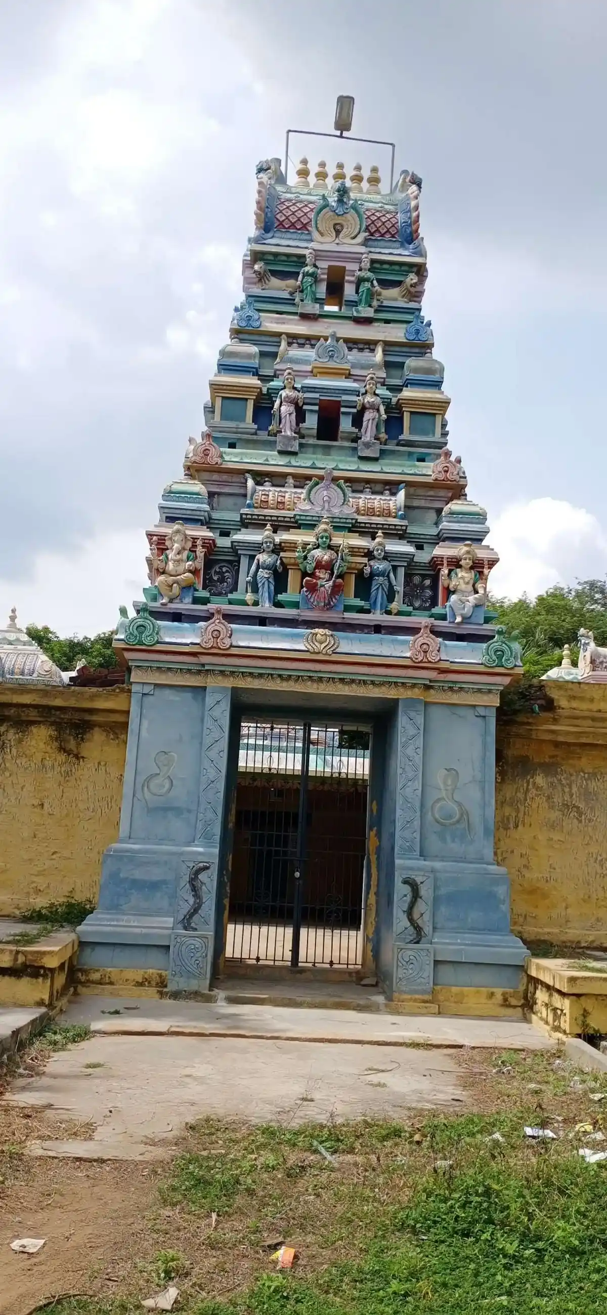 Arulmigu Kamatchiyamman Temple, Kovathakudi - 621711 அருள்மிகு காமாட்சியம்மன் திருக்கோயில், Kovathakudi - 621711, Thiruchirappalli - Ancient Temple Architecture and History Image 2