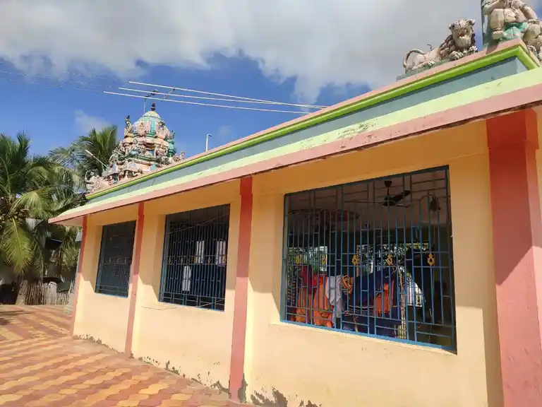Arulmigu Kamatchiyamman Temple, Kudagavayal - 614616 Arulmigu Kamatchiyamman Temple, Kudagavayal - 614616, Pudukkottai - Ancient Temple Architecture and History Image 2