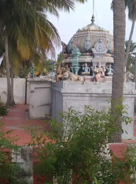 Arulmigu Kamatchiyamman Temple, Maraadi - 621003 Arulmigu Kamatchiyamman Temple, Maraadi - 621003, Thiruchirappalli - Ancient Temple Architecture and History Image 2