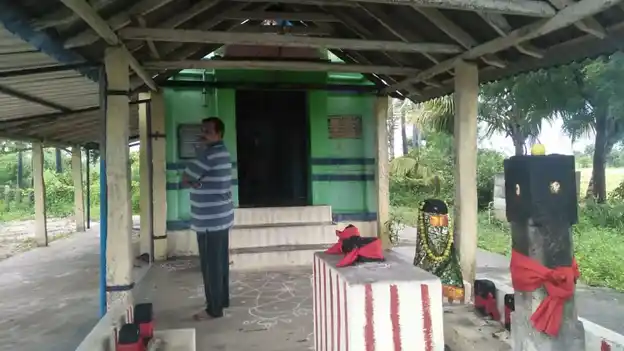 Arulmigu Kamatchiyamman Temple, Melaikudi - 623706 Arulmigu Kamatchiyamman Temple, Melaikudi - 623706, Ramanathapuram - Ancient Temple Architecture and History Image 2