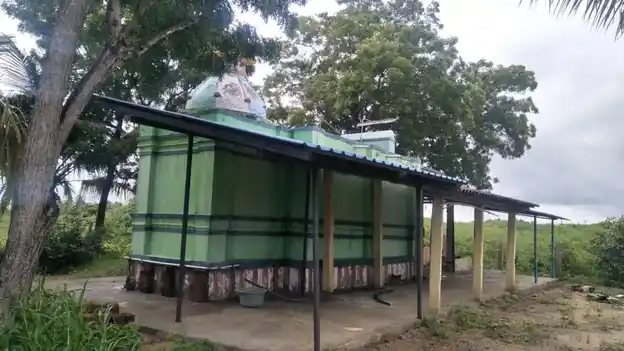 Arulmigu Kamatchiyamman Temple, Melaikudi - 623706 Arulmigu Kamatchiyamman Temple, Melaikudi - 623706, Ramanathapuram - Ancient Temple Architecture and History Image 3