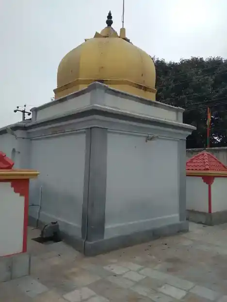 Arulmigu Kamatchiyamman Temple, Melakoodaloor - 625514 அருள்மிகு காமாட்சியம்மன் திருக்கோயில், மேல கூடலூர் - 625514, Theni - Ancient Temple Architecture and History Image 4