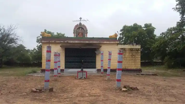 Arulmigu Kamatchiyamman Temple, Navamathupatti, Senthamangalam - 639205