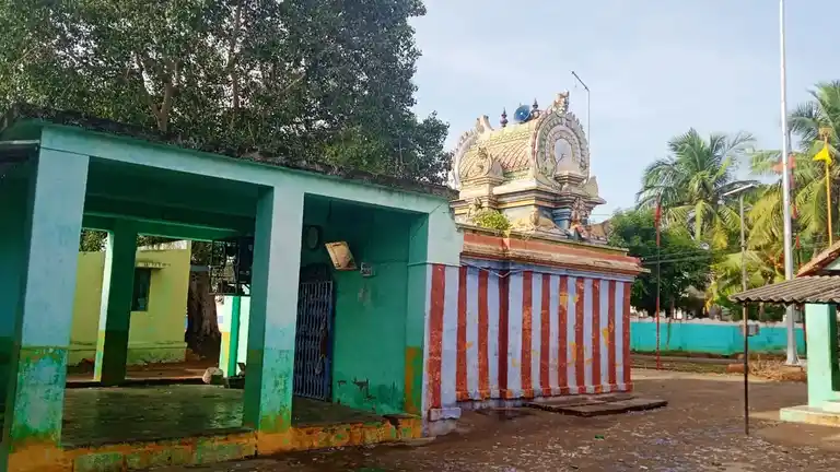 Arulmigu Kamatchiyamman Temple, Periya Soriyampatti - 621208 Arulmigu Kamatchiyamman Temple, Periya Soriyampatti, Periya Soriyampatti - 621208, Thiruchirappalli - Ancient Temple Architecture and History Image 3