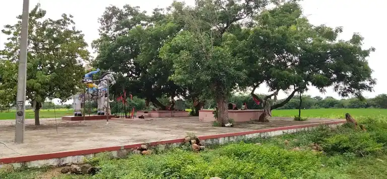 Arulmigu Kamatchiyamman Temple, Pudhur Kamatchipuram - 621011 Temple