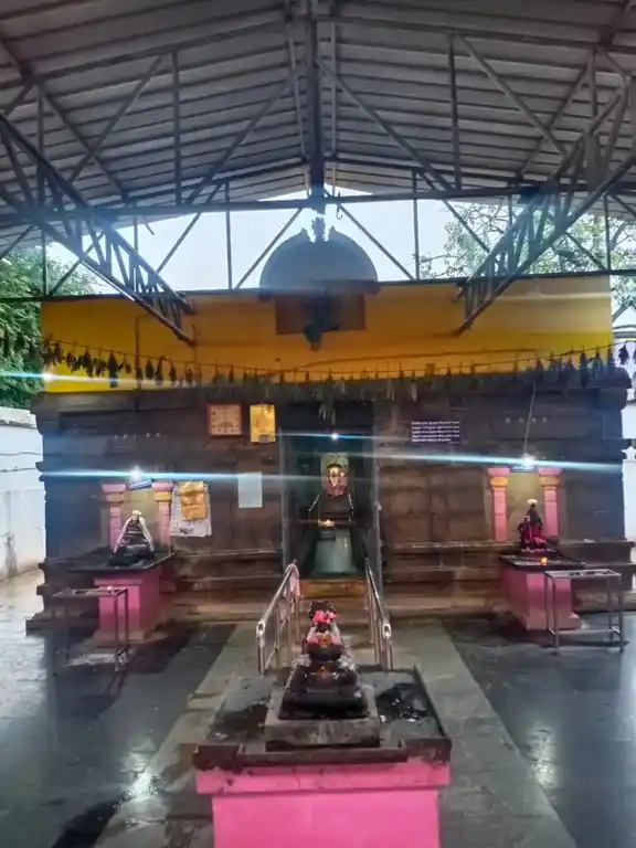 Arulmigu Kamatchiyamman Temple, Thuvarangurichi - 621310 Arulmigu Kamatchiyamman Temple, Thuvarangurichi - 621310, Thiruchirappalli - Ancient Temple Architecture and History Image 2