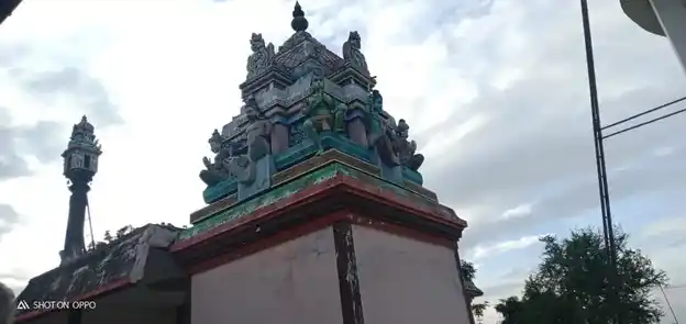 Arulmigu Kamba Perumal Temple, East Rajapalayam - 636116 Arulmigu Kamba Perumal Temple, East Rajapalayam - 636116, Salem - Ancient Temple Architecture and History Image 7