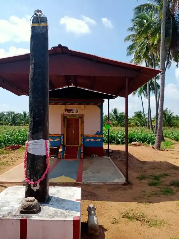 Arulmigu Kambalaraya Perumal Temple, Suindagapalayam - 642132 அருள்மிகு கம்பளராயப்பெருமாள் திருக்கோயில், Suindagapalayam - 642132, Tiruppur - Ancient Temple Architecture and History Image 3