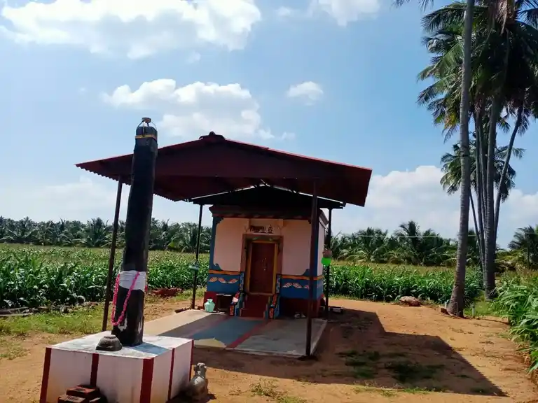 Arulmigu Kambalaraya Perumal Temple, Suindagapalayam - 642132 அருள்மிகு கம்பளராயப்பெருமாள் திருக்கோயில், Suindagapalayam - 642132, Tiruppur - Ancient Temple Architecture and History Image 4