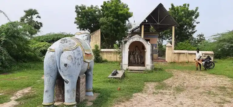 Arulmigu Kambanathaswamy Temple, Perumangalam - 609117 Temple