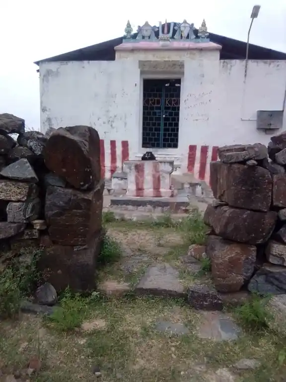 Arulmigu Kambaperumal Temple, Aadhanur - 621010 Arulmigu Kambaperumal Temple, Aadhanur - 621010, Thiruchirappalli - Ancient Temple Architecture and History Image 2