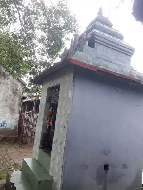 Arulmigu Kambaperumal Temple, Ayansuthamalli - 621804 அருள்மிகு கம்பப்பெருமாள் திருக்கோயில்,  - 621804, Ariyalur - Ancient Temple Architecture and History Image 2