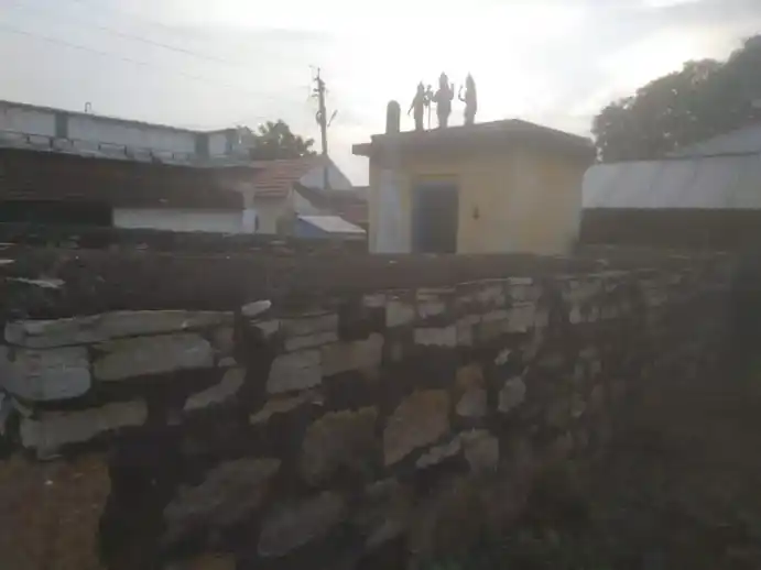Arulmigu Kambaperumal Temple, Chinnamaredipalayam - 621703 Arulmigu Kambaperumal Temple, Chinnamaredipalayam - 621703, Thiruchirappalli - Ancient Temple Architecture and History Image 3