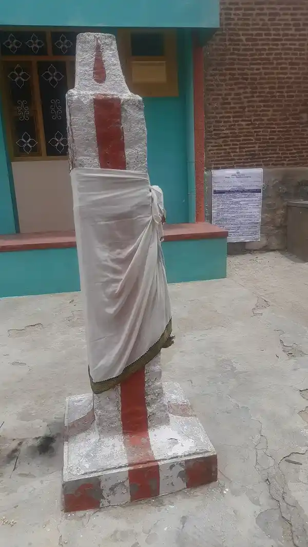 Arulmigu Kambaperumal Temple, Gopalapuram - 626136 Arulmigu Kambaperumal Temple, Gopalapuram - 626136, Virudhunagar - Ancient Temple Architecture and History Image 2