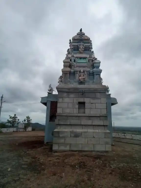 Arulmigu Kambaperumal Temple, Karattampatti - 621014 Arulmigu Kambaperumal Temple, Karattampatti, Karattampatti - 621014, Thiruchirappalli - Ancient Temple Architecture and History Image 3