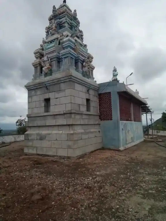 Arulmigu Kambaperumal Temple, Karattampatti - 621014 Arulmigu Kambaperumal Temple, Karattampatti, Karattampatti - 621014, Thiruchirappalli - Ancient Temple Architecture and History Image 4
