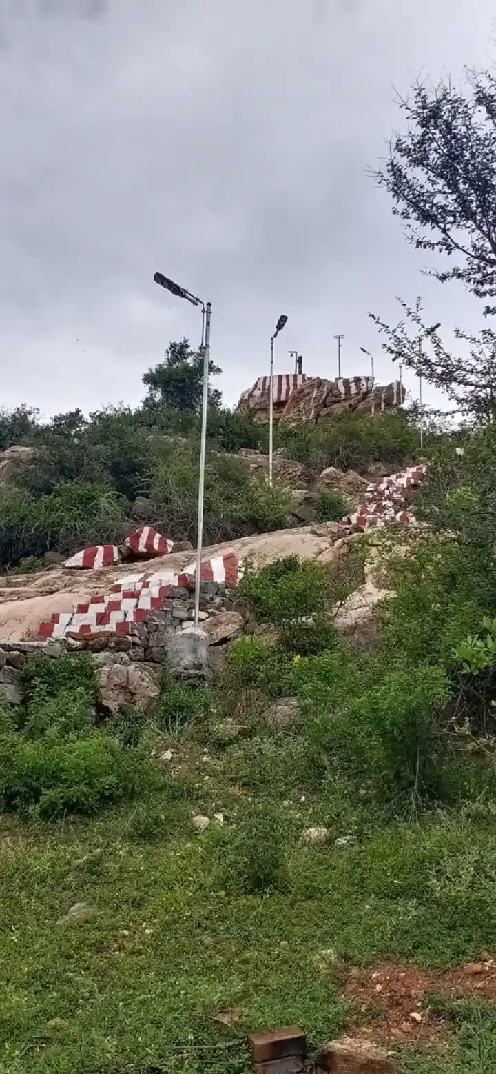 Arulmigu Kambaperumal Temple, Poonambalayam - 621009 Arulmigu Kambaperumal Temple, Poonambalayam - 621009, Thiruchirappalli - Ancient Temple Architecture and History Image 2