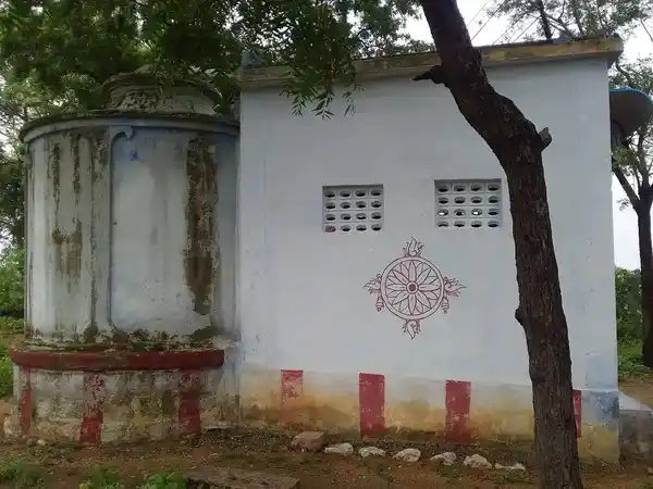 Arulmigu Kambapperuman Temple, Puliyooran - 626105 அருள்மிகு கம்பப் பெருமாள் திருக்கோயில், Puliyooran, Puliyooran - 626105, Virudhunagar - Ancient Temple Architecture and History Image 3