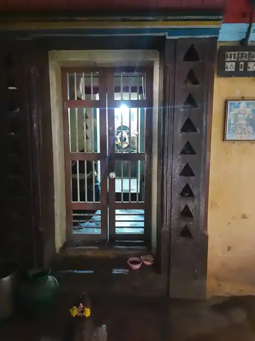 Arulmigu Kambaservai Madam And Damodara Pillaiyar Temple, Mannargudi - 614001 அருள்மிகு கம்பசேவை மடம் மற்றும் தமோதர பிள்ளையார் திருக்கோயில், Mannargudi - 614001, Thiruvarur - Ancient Temple Architecture and History Image 3