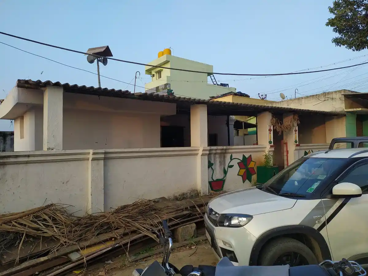Arulmigu Kambath Anumantharaya Swamy Temple, Belagondapalli - 635114 Temple
