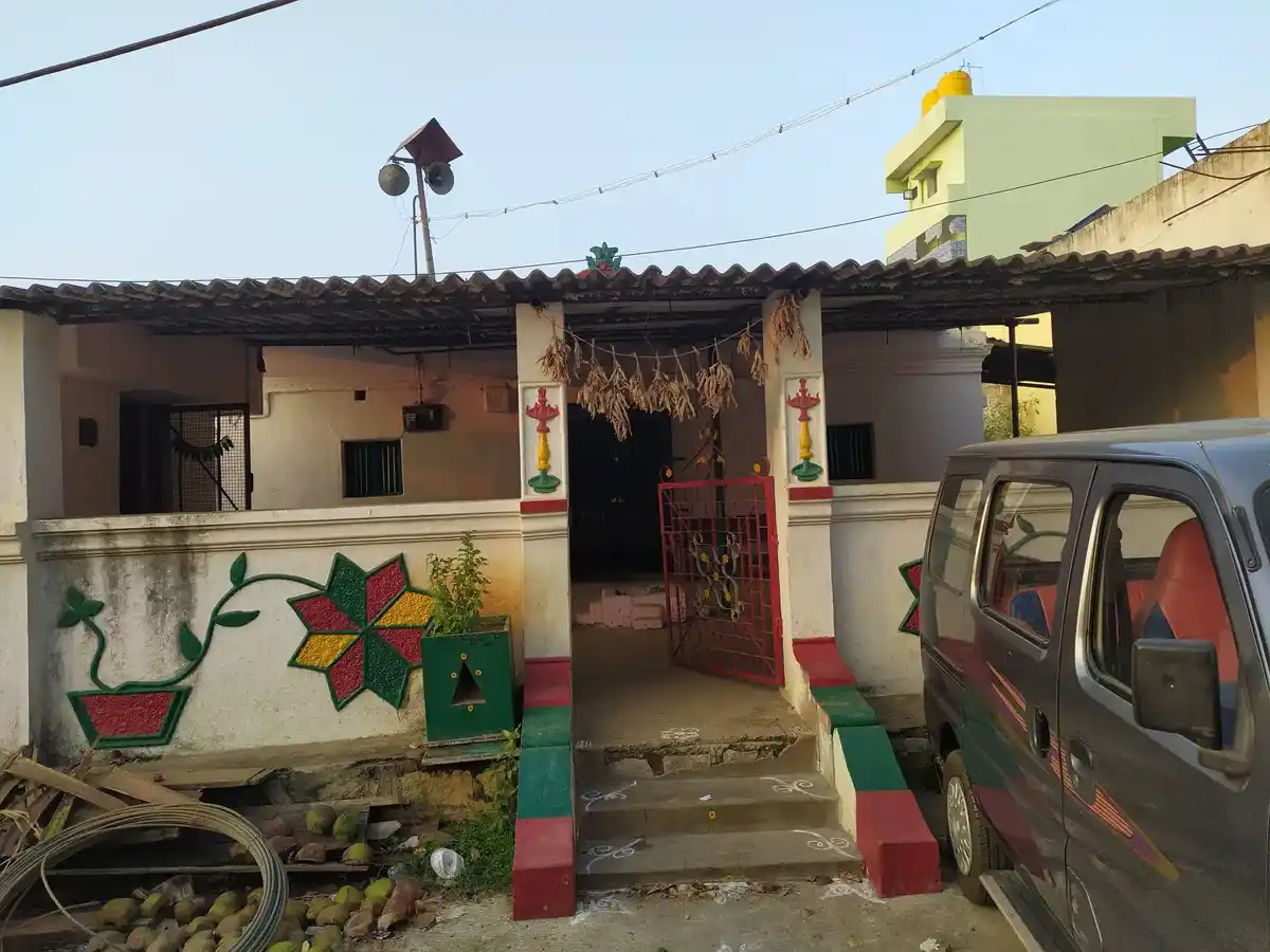 Arulmigu Kambath Anumantharaya Swamy Temple, Belagondapalli - 635114 அருள்மிகு கம்பத் அனுமந்தராயசாமி திருக்கோயில், Belagondapalli - 635114, Krishnagiri - Ancient Temple Architecture and History Image 5