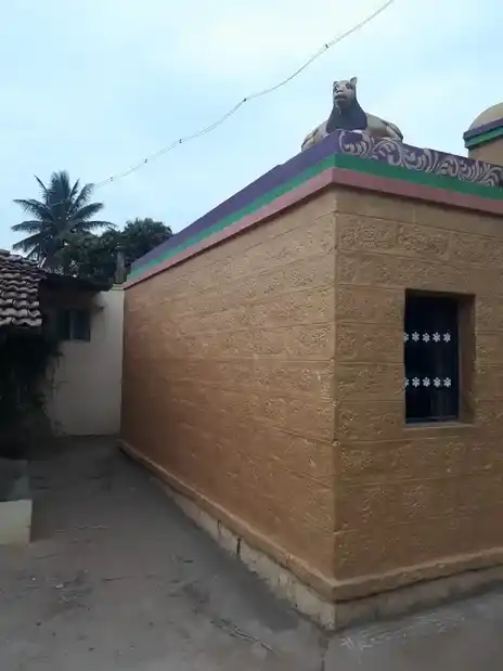 Arulmigu Kambath Anumantharaya Swamy, Unisenatham - 635118 அருள்மிகு கம்பத் அனுமந்தராயசாமி திருக்கோயில், உனிசெனதம் - 635118, Krishnagiri - Ancient Temple Architecture and History Image 3