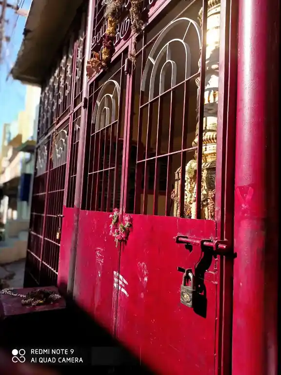 Arulmigu Kambathadai Perumal Temple, Thirumalnatham - 625706 Arulmigu Kambathadai Perumal Temple, Thirumalnatham, Thirumalnatham - 625706, Madurai - Ancient Temple Architecture and History Image 3