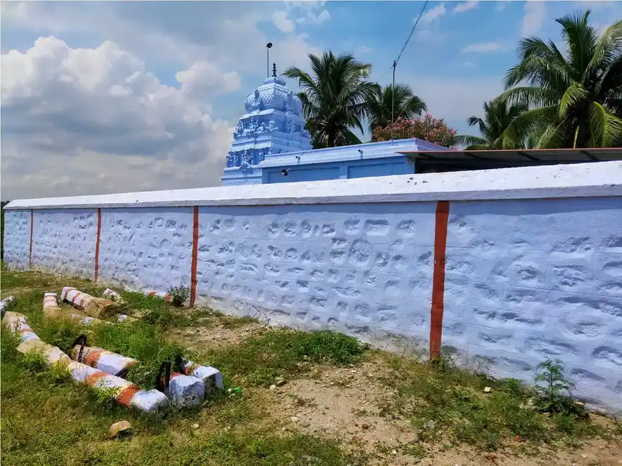 Arulmigu Kambathaiyan Varatharaja Perumal Temple, Koothampoondi - 637202 அருள்மிகு கம்பத்தையன் வரதராசப் பெருமாள் திருக்கோயில், Koothampoondi - 637202, Namakkal - Ancient Temple Architecture and History Image 2