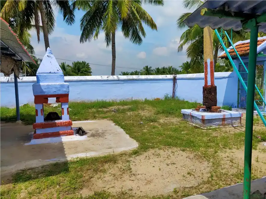 Arulmigu Kambathaiyan Varatharaja Perumal Temple, Koothampoondi - 637202 அருள்மிகு கம்பத்தையன் வரதராசப் பெருமாள் திருக்கோயில், Koothampoondi - 637202, Namakkal - Ancient Temple Architecture and History Image 4