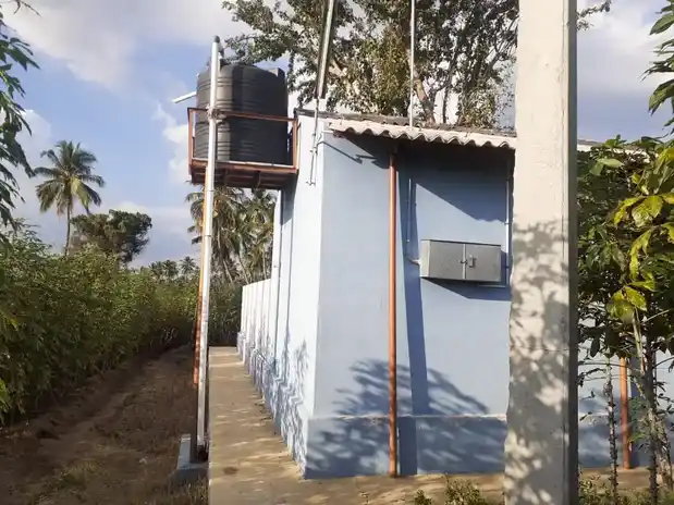 Arulmigu Kambathalvar Temple, M.Velampalayam - 638104 அருள்மிகு கம்பத்தாழ்வார் திருக்கோயில், M.Velampalayam - 638104, Erode - Ancient Temple Architecture and History Image 7