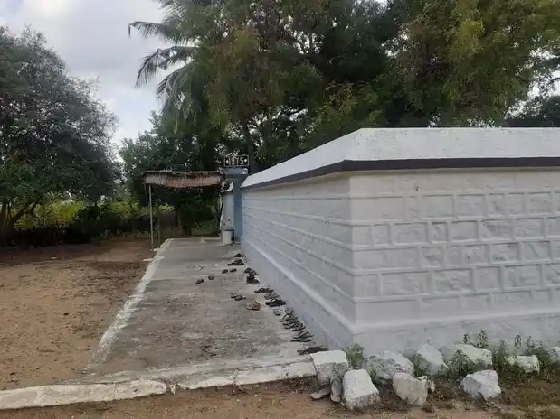 Arulmigu Kambathalvar Temple, Sellathapalayam - 638104 அருள்மிகு கம்பத்தாழ்வார் திருக்கோயில், Sellathapalayam - 638104, Erode - Ancient Temple Architecture and History Image 2