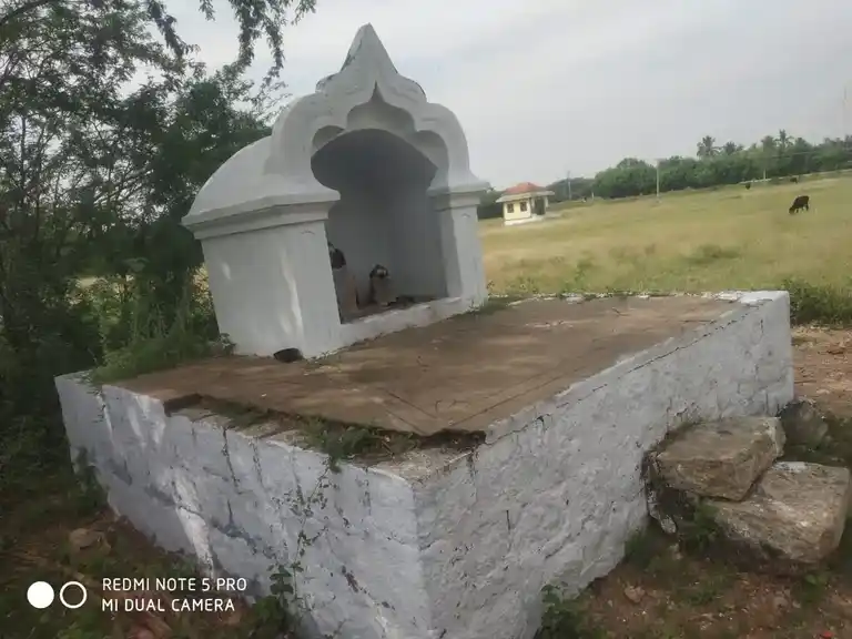 Arulmigu Kambiliampatti Vinayagar, Kotaanatham Chellandiamman, Vinayagar, Senaipatti Ottalaman Temple, Kambiliyampatti - 624620 Arulmigu Kambiliampatti Vinayagar, Kotaanatham Chellandiamman, Vinayagar, Senaipatti Ottalaman Temple, Kambiliyampatti - 624620, Dindigul - Ancient Temple Architecture and History Image 4