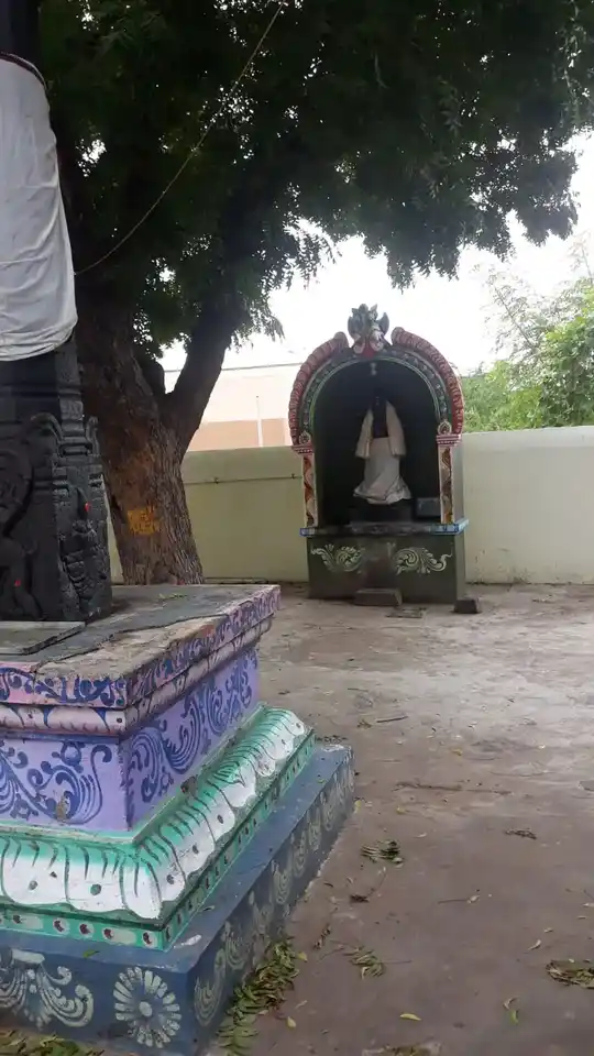 Arulmigu Kampaperumal Temple, Mettupalaiyam - 621117 Arulmigu Kampaperumal Temple, Mettupalaiyam - 621117, Perambalur - Ancient Temple Architecture and History Image 4