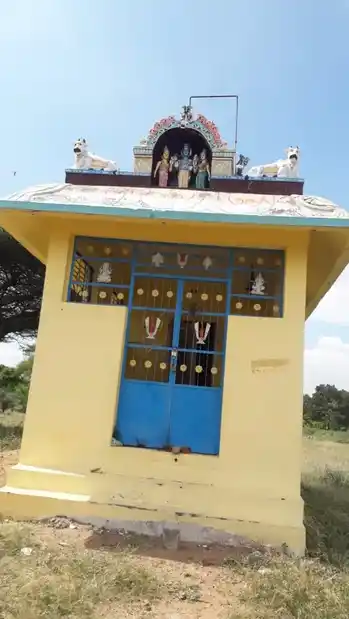 Arulmigu Kamparayapperumal Temple, Pichampatti - 625512 அருள்மிகு கம்பராயப் பெருமாள் திருக்கோயில், Pichampatti - 625512, Theni - Ancient Temple Architecture and History Image 4