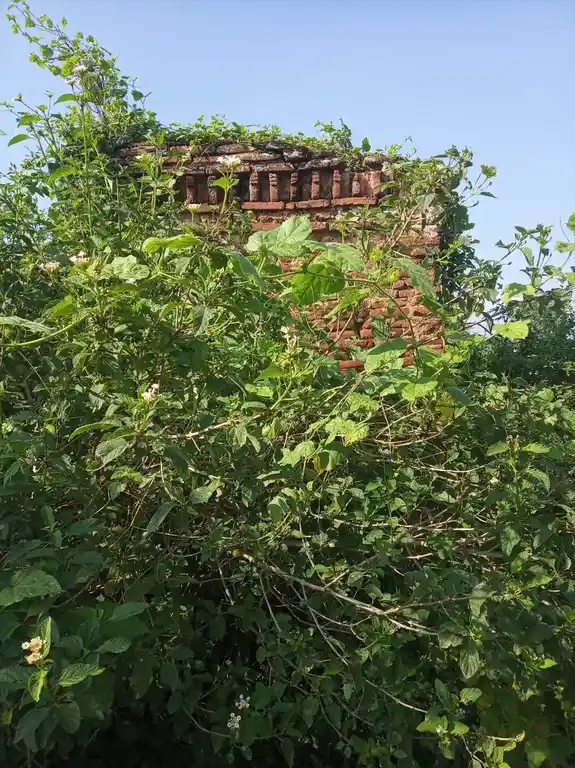 Arulmigu Kamparayapperumal Temple, Pullimankombai - 625536 அருள்மிகு கம்பராயப் பெருமாள் திருக்கோயில், Pullimankombai - 625536, Theni - Ancient Temple Architecture and History Image 2
