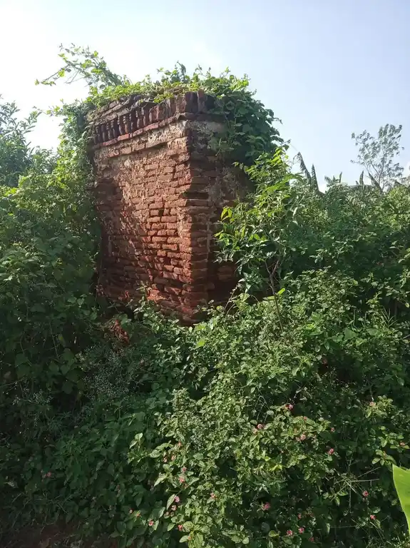 Arulmigu Kamparayapperumal Temple, Pullimankombai - 625536 அருள்மிகு கம்பராயப் பெருமாள் திருக்கோயில், Pullimankombai - 625536, Theni - Ancient Temple Architecture and History Image 6