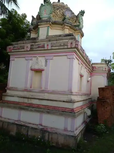 Arulmigu Kanaga Durgai Amman Temple, Perumbedu - 601204 அருள்மிகு ஸ்ரீ கனக துர்க்கை அம்மன் திருக்கோயில், பெரும்பேடு - 601204, Tiruvallur - Ancient Temple Architecture and History Image 4