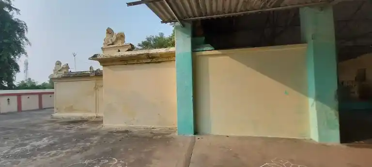 Arulmigu Kanaga Durgaiyamman Temple, Senthamangalam - 631051 அருள்மிகு கனகதுர்கையம்மன் திருக்கோயில், சேந்தமங்களம் - 631051, Ranipet - Ancient Temple Architecture and History Image 2